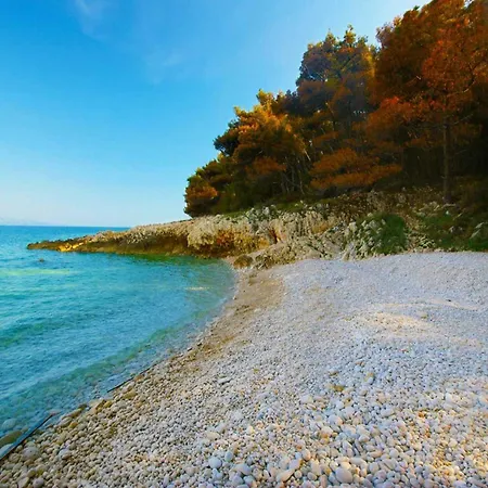Olifi, A Peaceful Surrounded By Nature Casa vacanze Kršan