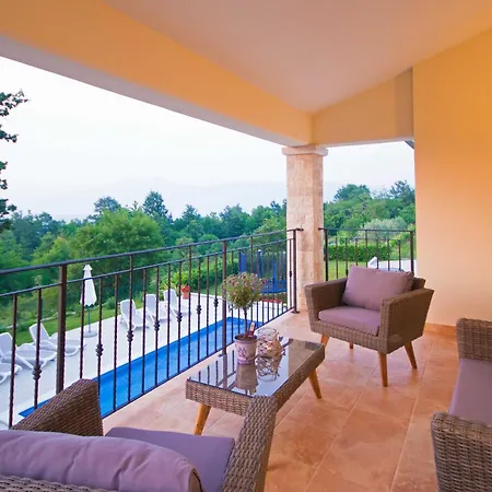 Olifi, A Peaceful Surrounded By Nature *