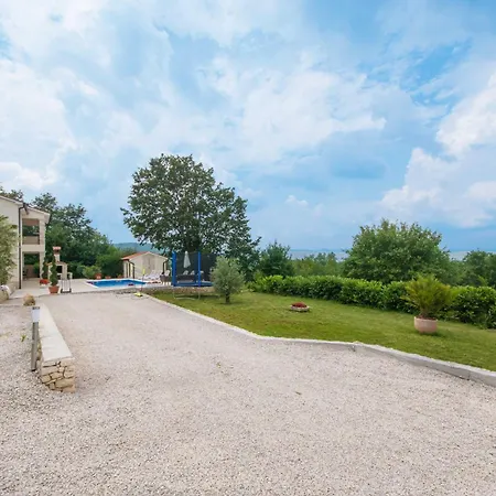 Vakantiehuis Olifi, A Peaceful Surrounded By Nature
